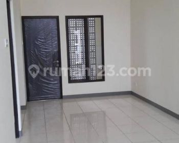 Disewakan Rumah di Green Ara Cluster Ebony Harapan Indah