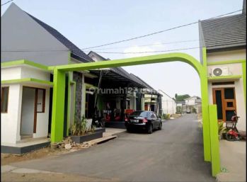 Rumah baru harga promo akses dekat stasiun
