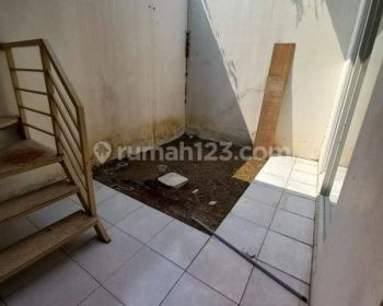 Ruko Gandeng Lokasi Ramai di Boulevard Raya Kelapa Gading