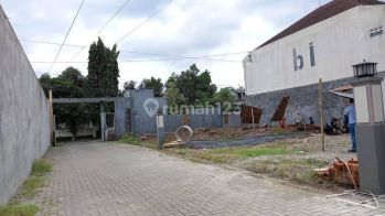 Tanah Pekarangan di Jambon Residence Dekat JCM Jl. Magelang