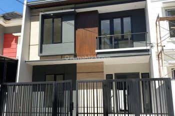 Rumah baru 2 lantai siap huni lokasi BSD