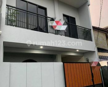 15- TERMURAH JARANG ADA!! Dijual / Disewa rumah baru siap huni dekat MRT Blok A,