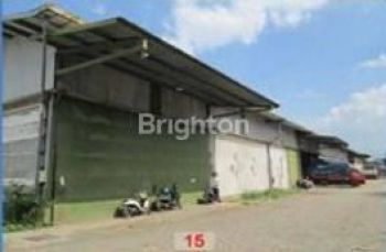 Gudang siap pakai di Gede Bage