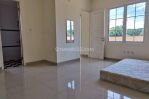 thumbnail-rumah-hoek-cluster-alicante-belakang-swimming-pool-gading-serpong-tangerang-11