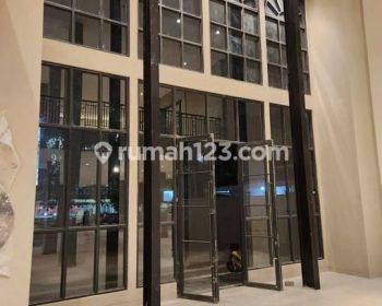 Gedung Baru 3 Lantai, mainroad Dago Ir H Djuanda, Bandung