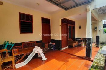 Rumah Lenteng agung jagakarsa sebrang Univ.pancasila 3 kmr 38jt/thn Net