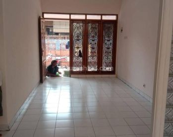 Rumah Baru Renovasi di Perum Metland Cakung Jakarta Timur