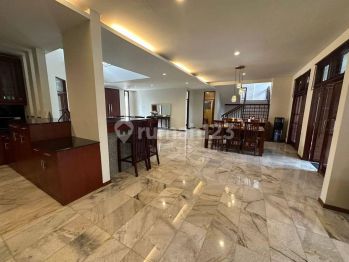 Hot Deal Rumah Cipete Utara