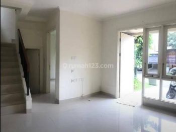 Disewakan Rumah 2 Lantai Tesla GS