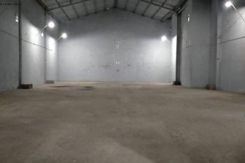 Gudang Loss Nol Jalan Raya Sudah Renov Tampilan Baru Ada Parkiran Luas