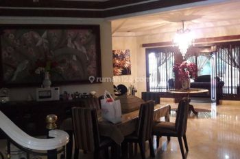 Rumah Kebayoran Baru mewah harga menarik