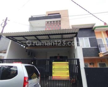 Disewa rumah 2½lt di Duri kosambi 6x15 Harga: 65Jt/tahun  ek