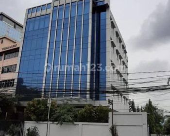Gedung 6.5 Lantai Cikini Menteng Jakarta Pusat