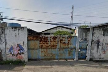 Gudang KYAI TAMBAK DERES , hadap utara