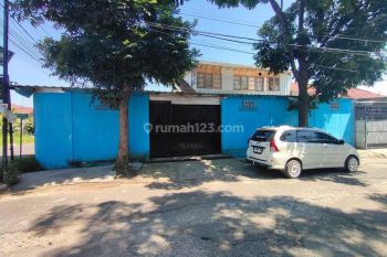 Bangunan bisa untuk Toko & Gudang di Taman Holis Indah