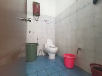 Kosan di jalan utama antapani