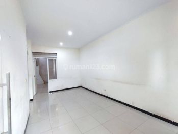 Rent Rumah: Rumah Nyaman Tki 5