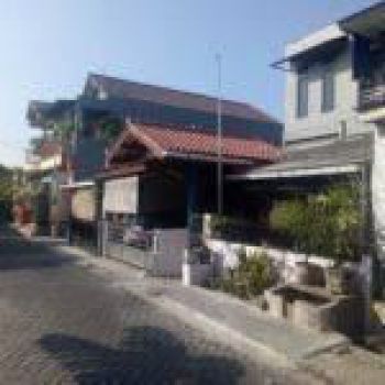 Rumah Lokasi Strategis di Komplek Kejaksaan Kayuringin Bekasi Barat