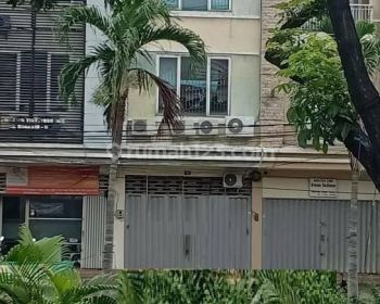 Sale Ruko: Manyar Tirtosari