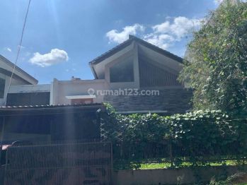 Rumah Strategis di Dago Coblong Bandung Kota
