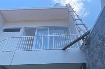 Villa Pecatu 2 Lantai Siap Huni Dekat Dengan Pantai Uluwatu Bali
