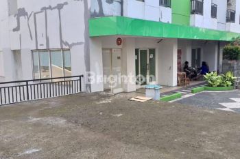 RUKO DI APT GREENLAKE VIEW CIPUTAT