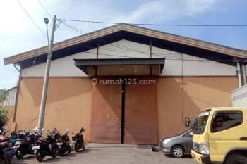 Termurah Gudang Siap Pakai Margomulyo Jalan Lebar