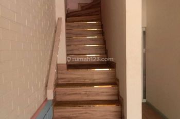 Disewakan  ruko 2lantai di kemang raya