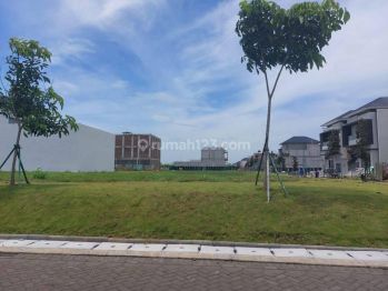 Kavling Komersial PIK2 Manhattan Cicilan Panjang
Lokasi tepi jalan boulevard