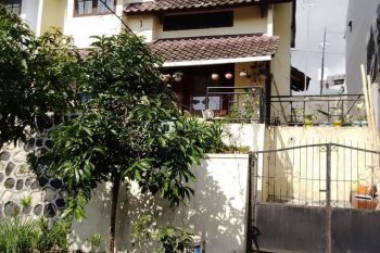 Villa Cipanas Baru Dengan 3 Kamar