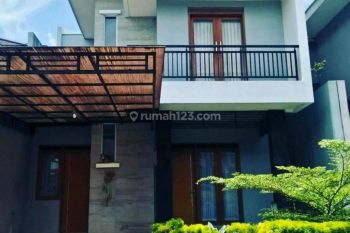 Disewakan Rumah Furnish 2 Lantai Bagus di Cikutra Cigadung Bandung Kota