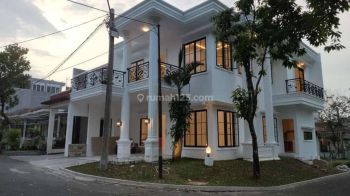 Rumah baru clasike modern view gunung on proggres Sentul city