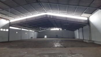 Di Sewakan Gudang Bersih Dan Keren Di Kiaracondong