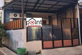 Rumah Second Siap Huni  dekat Taman Jayawijaya