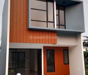 Rumah  2 lantai dengan lokasi premium di Tangerang Selatan