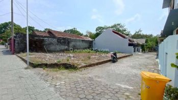 Tanah Jl. Damai Dekat Cengkir Resto