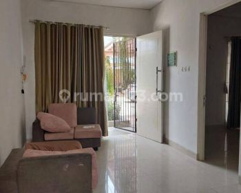 Disewakan Rumah Cluster Vasana 2 Lantai Lebar 6x18 Ada Ac Dan Sudah Pintu Kawat