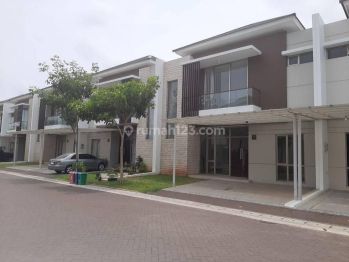 Dijual Rumah Pik2 Semi Furnish 4+1 Kt Ada Sport Club Cluster Pik2