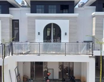 Rumah 2 Lantai Dijual di Banyumanik Pudakpayung Belakang Bpkri