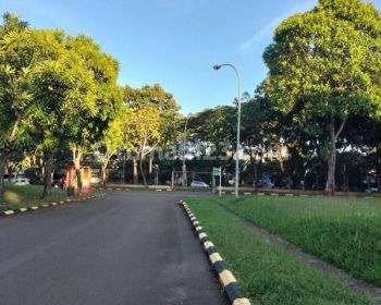 Tanah Kotak di Bsd, Tangerang 240 m²