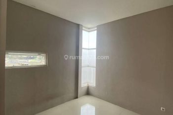 RUMAH SIAP HUNI Di CLUSTER GOLDEN HILS