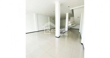 Ruko Strategis Twngah Kota di Gajahmungkur , Semarang Yl 4120