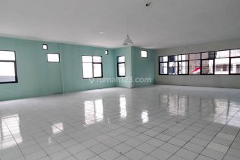 Disewakan Ruko Blong Khusus Lantai 2 Saja di Jendral Sudirman