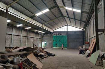 Gudang di Jl Imogiri Barat Dekat Ke Ringroad Selatan, Uad, Akses Kontainer, Area