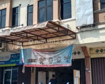 RUKO GRANDE CIOMAS BOGOR (2 Lantai sdh disediakan tangga ke lantai 3)  strategis