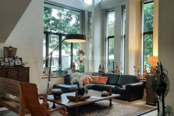 Bagus Sekali Rumah Mewah Hoek Di The Green Bsd