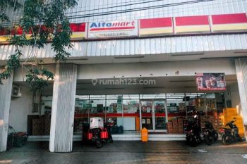 Dijual Tempat Usaha Disewa Alfamart Lokasi Panjang Jiwo Surabaya