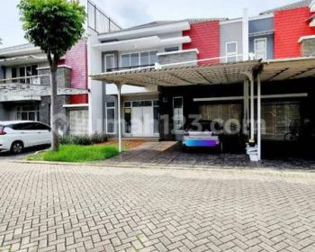 Rumah 2 Lantai 10x18 Bagus Siap Huni Nego di Green Lake City