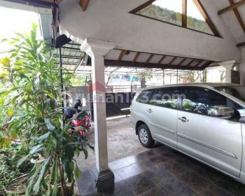 Rumah Old Money Lokasi Strategis Cocok Untuk Keluarga Besar