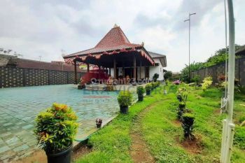 Rumah Besar Dalam Kondisi Bagus di Singosari, Kab. Malang.